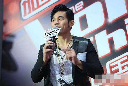 周杰倫什么時(shí)候出新專輯 曝周杰倫打球遭驅(qū)趕