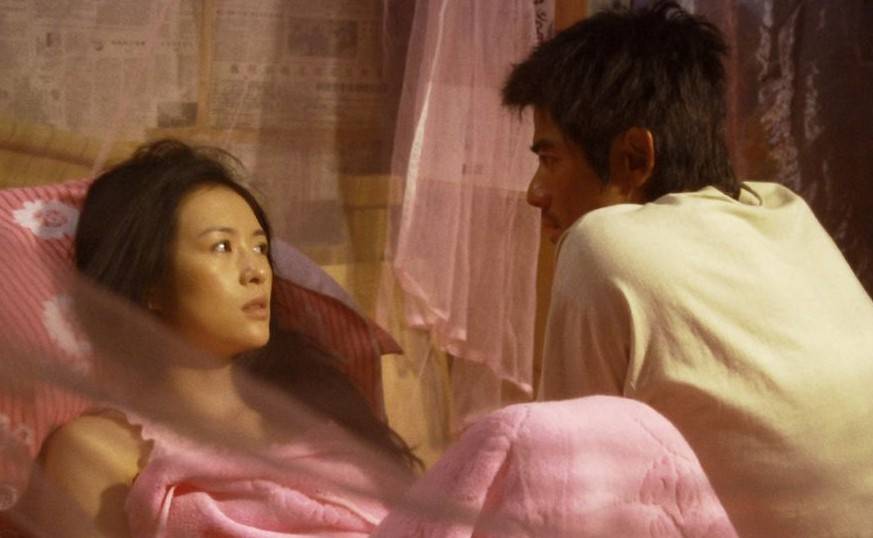 章子怡沙灘高清圖片 章子怡裸照大曝光