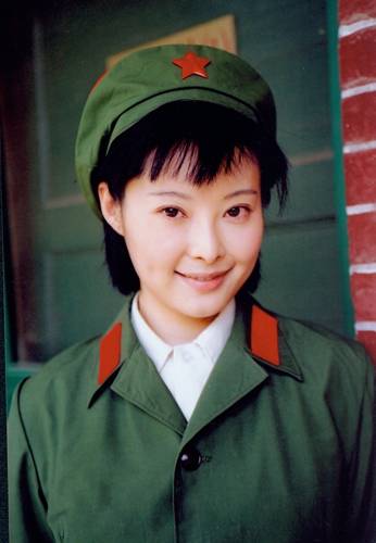 袁立個(gè)人資料被曝 揭秘袁立為什么被封殺