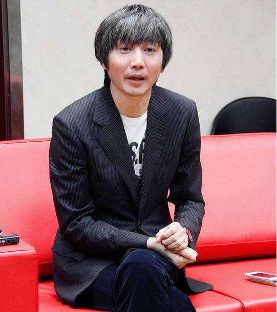 張亞東個人資料 揭張亞東歷任女友及風流往事