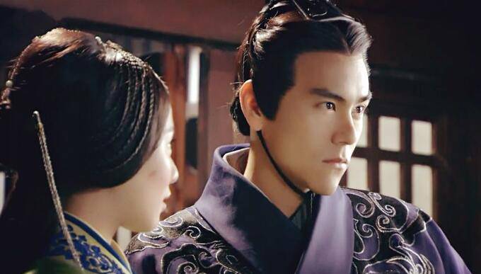 彭于晏整容前后對比照 居然相差這么大