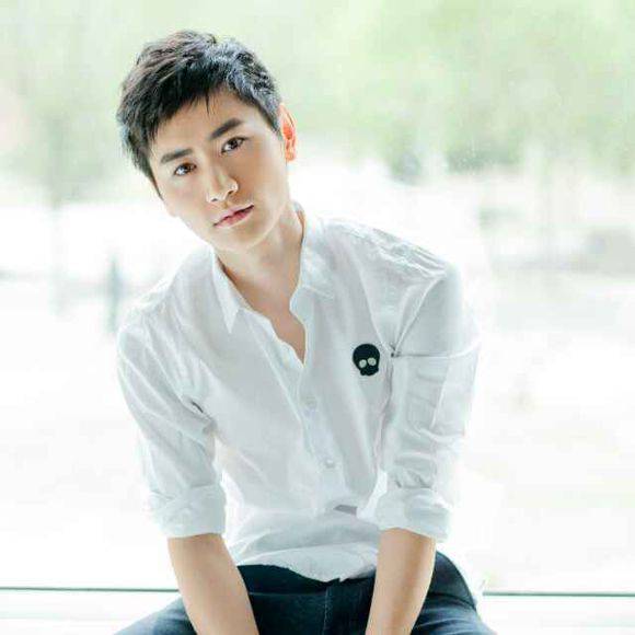 李彥希個人資料 李彥希自曝喜歡趙麗穎