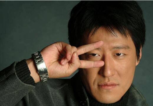 于震個人資料 于震暴打老婆至其流產(chǎn)