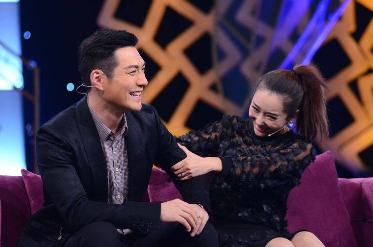 嚴(yán)屹寬杜若溪被曝已離婚 杜若溪整容前后對(duì)比照