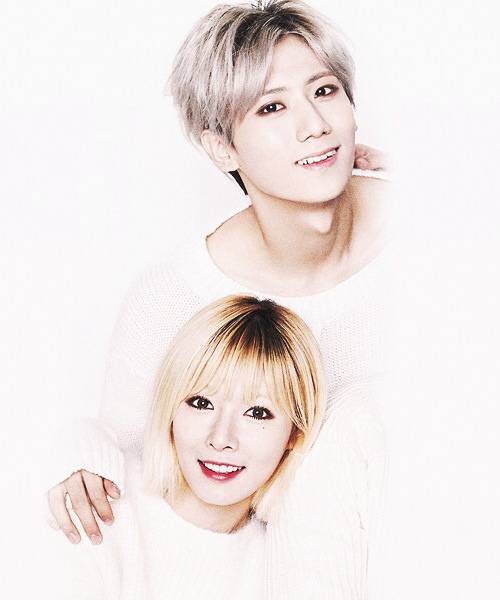 張賢勝和泫雅熱吻引發(fā)粉絲尖叫 他們是什么關(guān)系