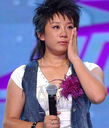 張冬玲整容前后照曝光 揭超女張冬玲個人資料