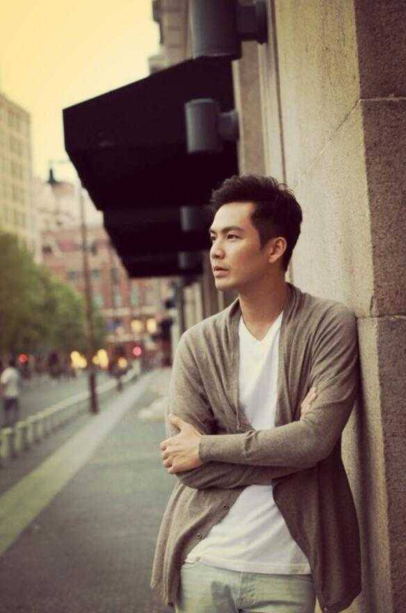 鐘漢良個人資料曝光 揭秘鐘漢良的老婆個人資料