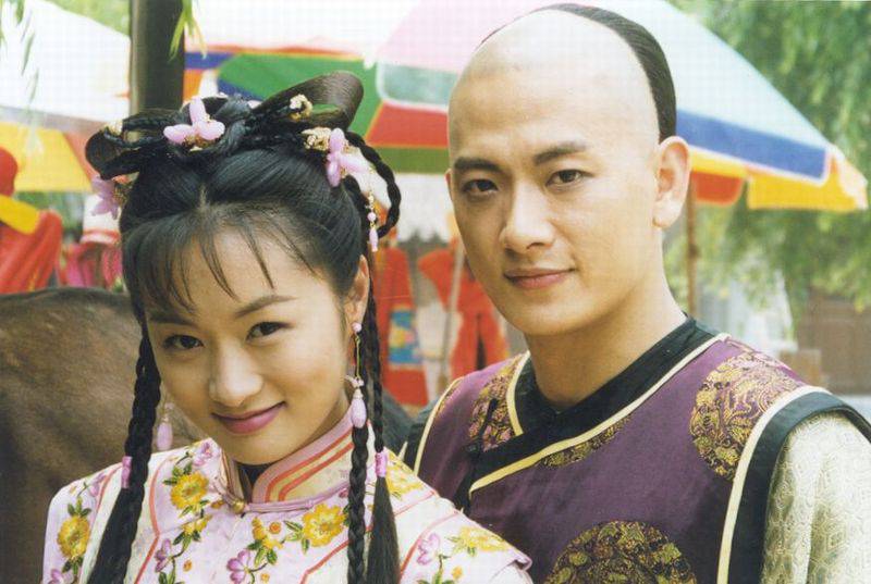 鄭家榆露點(diǎn)寫(xiě)真照曝光 鄭家榆罵孫耀威下流