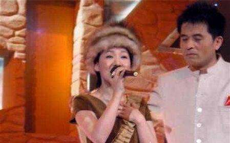 周艷泓結(jié)婚了嗎 周艷泓老公是不是畢福劍