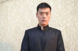 張桐個人資料曝光 患抑郁癥兩次自殺遭老婆攔截