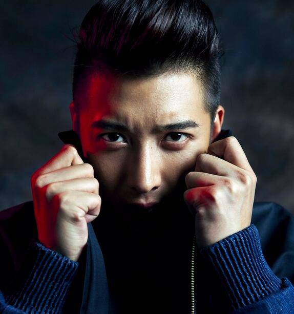 應(yīng)昊茗韓棟撞臉對比照 應(yīng)昊茗和韓棟是什么關(guān)系