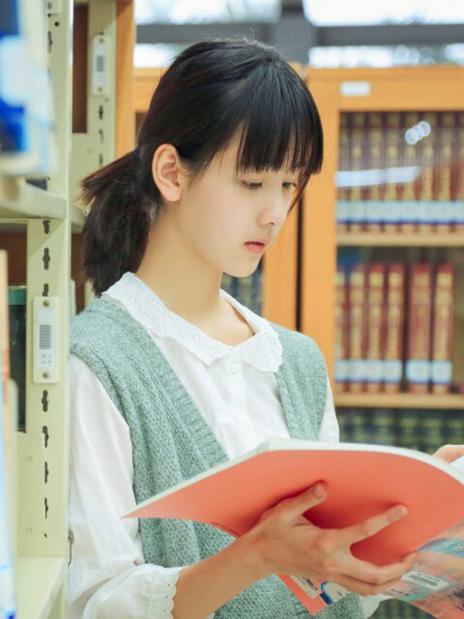 左耳女主角陳都靈資料曝光 女主曾拒演《左耳》