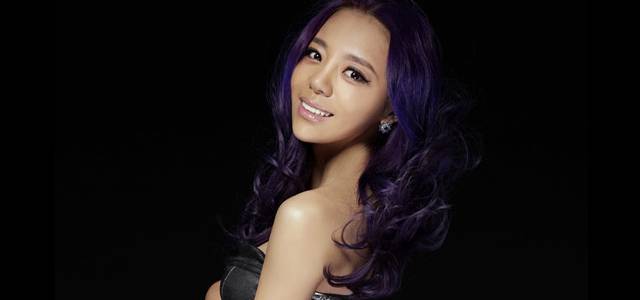 張藝瀟個人資料曝光  電臀皇后 張藝瀟圖片