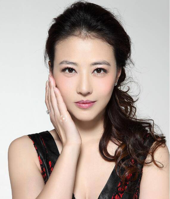 周海媚個人資料 周海媚遭紅斑狼瘡折磨十年