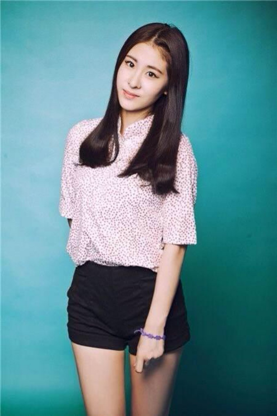 張碧晨家庭背景資料曝光 張碧晨整容前后照對比