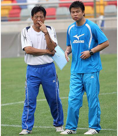 于根偉的三個(gè)妻子曝光 揭于根偉罵李金羽的真相