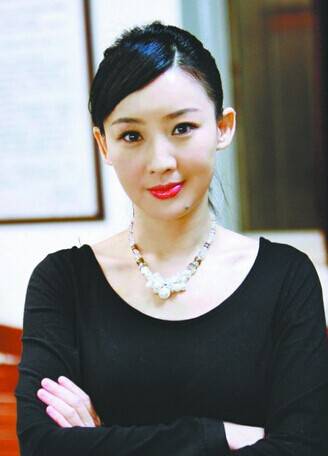 董成鵬老婆張文露被爆 兩人同為主持人一見傾心