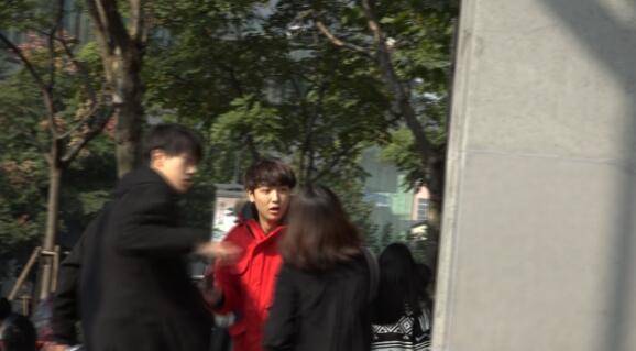 抓包男友與同性親熱 出柜男撞臉張藝興