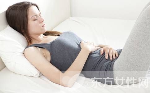 痛經(jīng)的原因是什么 痛經(jīng)的8大緩解方法