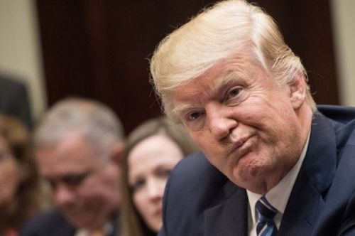 特朗普要捐總統(tǒng)年薪：歡迎媒體幫忙決定捐給誰