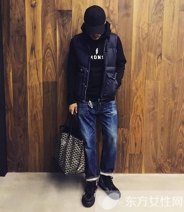 余文樂公開戀情卻不被祝福 余文樂女友資料曝光