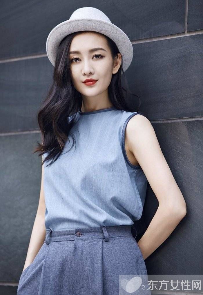 王鷗現(xiàn)身穿著引罵 王鷗個人資料