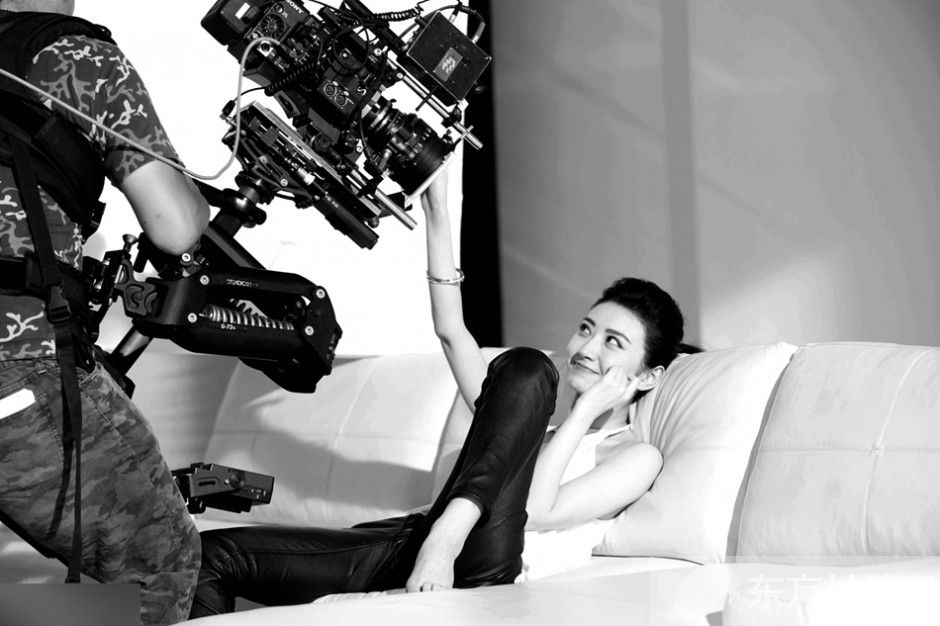 景甜和王建林什么關(guān)系 景甜被包養(yǎng)是真的嗎