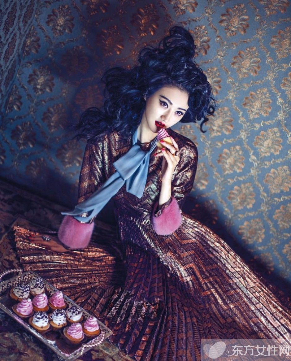 景甜和王建林什么關(guān)系 景甜被包養(yǎng)是真的嗎