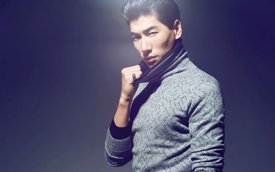 張亮女兒正面照曝光 網(wǎng)友驚呼復(fù)刻版張?zhí)焯? height=