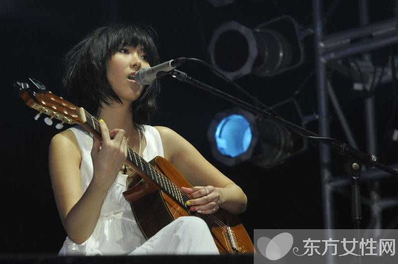 王若琳個人資料曝光 王若琳公開宣布出柜內(nèi)幕