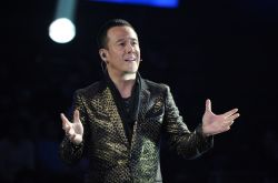 楊坤結(jié)婚了嗎 揭秘楊坤丁丁床照大實情