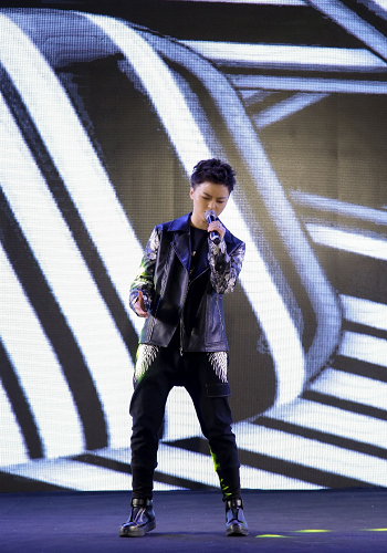 網(wǎng)劇《時尚之王》盛大啟動 時尚商戰(zhàn)大戲拉開帷幕