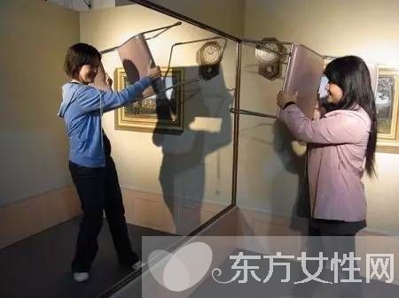 酒店房間暗裝雙面鏡 如何鑒別 偷窺 雙面鏡