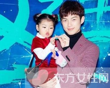 董力阿拉蕾人氣旺備受喜愛(ài) 董力為阿拉蕾哭了網(wǎng)友稱是真愛(ài)