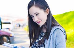 楊冪發(fā)際線被吐槽 遭到網(wǎng)友吐槽這是要禿頭的節(jié)奏