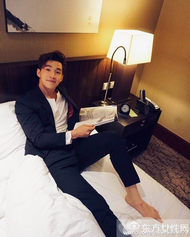 劉憲華是中國人嗎 劉憲華身世背景大起底