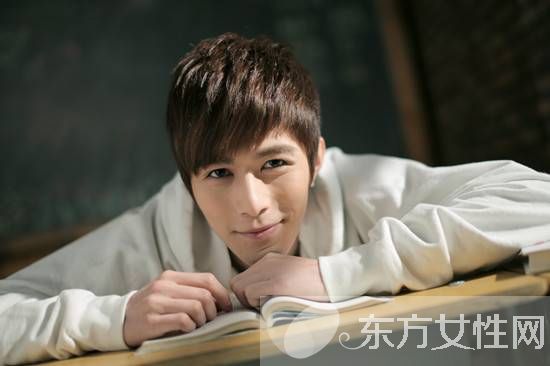 陳學(xué)冬戀情曝光 “陳郭戀”往昔細(xì)節(jié)揭秘