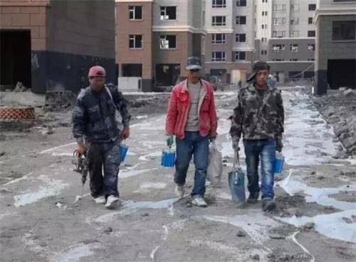 盤(pán)點(diǎn)中國(guó)十大隱形富豪 妹子遇到就嫁了吧