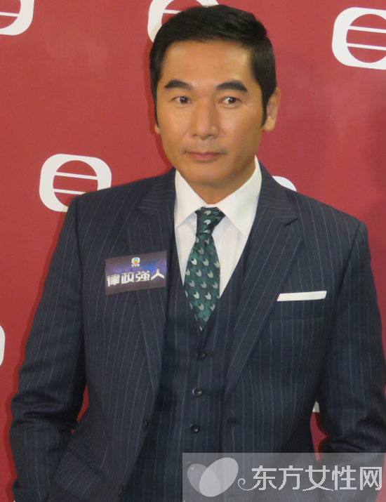 演員方中信個人資料 方中信稱養(yǎng)女兒太貴不敢再生