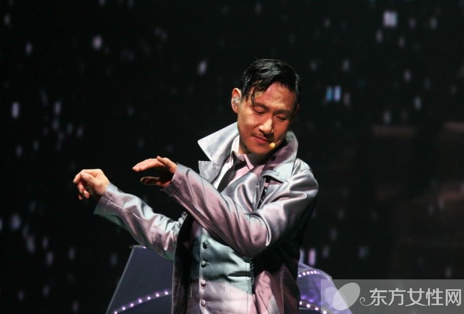 張學(xué)友女兒近照曝光 張學(xué)友家庭背景大起底