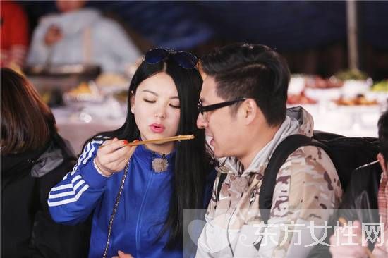 李厚霖打李湘現(xiàn)場 李湘表示不論結(jié)束還是開始都是焦點