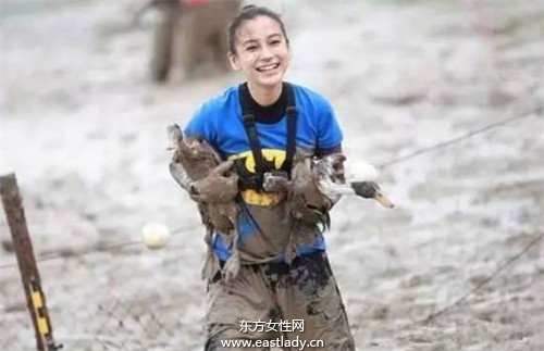 Angelababy抽煙喝酒紋身 黃曉明還一直愛著她