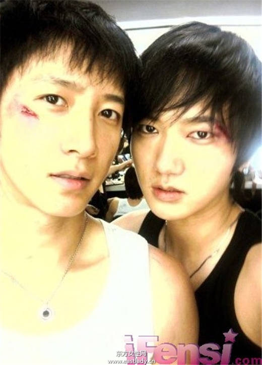 SJ坐客綜藝節(jié)目大方談韓庚、金基范