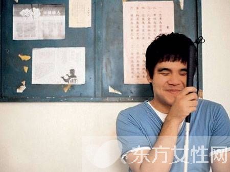 黃裕翔個人資料 盲人鋼琴家黃裕翔女友曝光