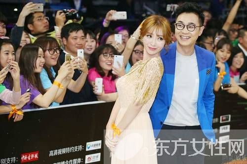 大鵬柳巖是什么關(guān)系 他們親密無間卻無關(guān)愛情