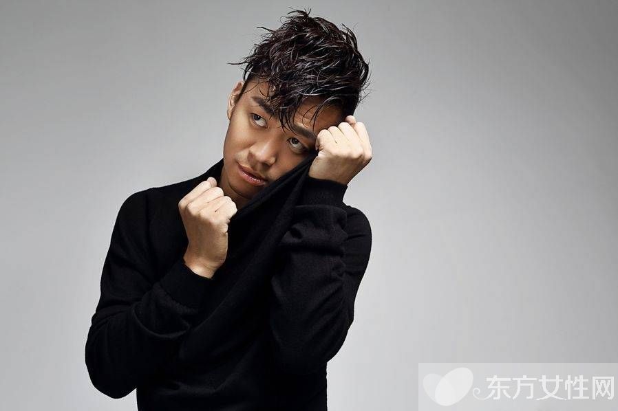 王寶強(qiáng)開什么車  王寶強(qiáng)公開談婚變 難過但相信美好