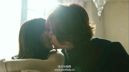 羨慕死 石原里美和這些大帥哥都拍過(guò)吻戲