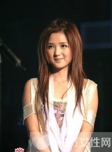 揭秘何潔釋小龍分手原因 何潔釋小龍資料曝光