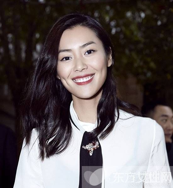 劉雯維多利亞的秘密內(nèi)衣秀 劉雯個人資料