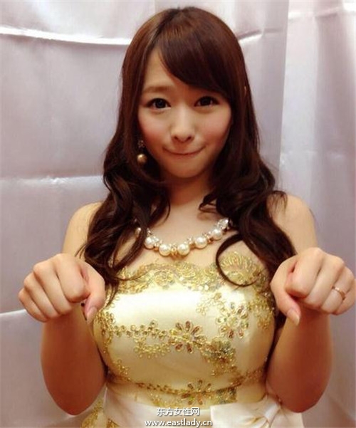 人妻女優(yōu)白石茉莉瞞老公拍AV 計劃多元發(fā)展